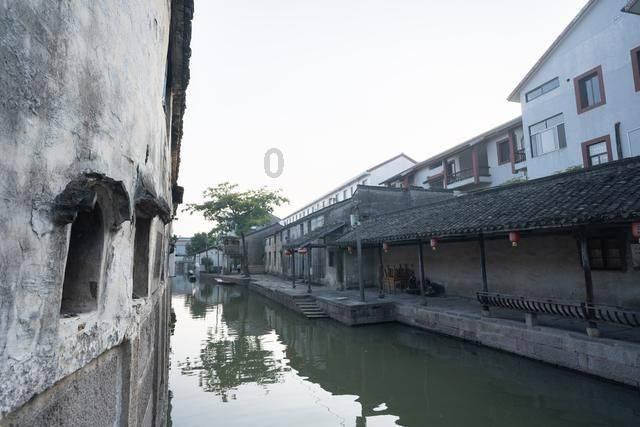 霞光：高大霞离开后刘曼丽就哭了起来，如何评价刘曼丽？游戏画面